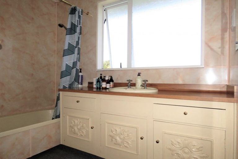 Photo of property in 41 Tamar Street, South Hill, Oamaru, 9400