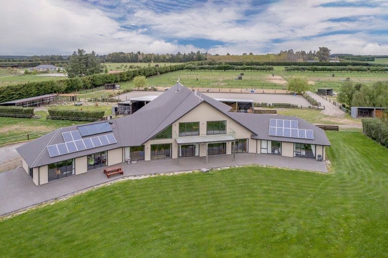 Photo of property in 209 Leithfield Road, Leithfield, Amberley, 7481