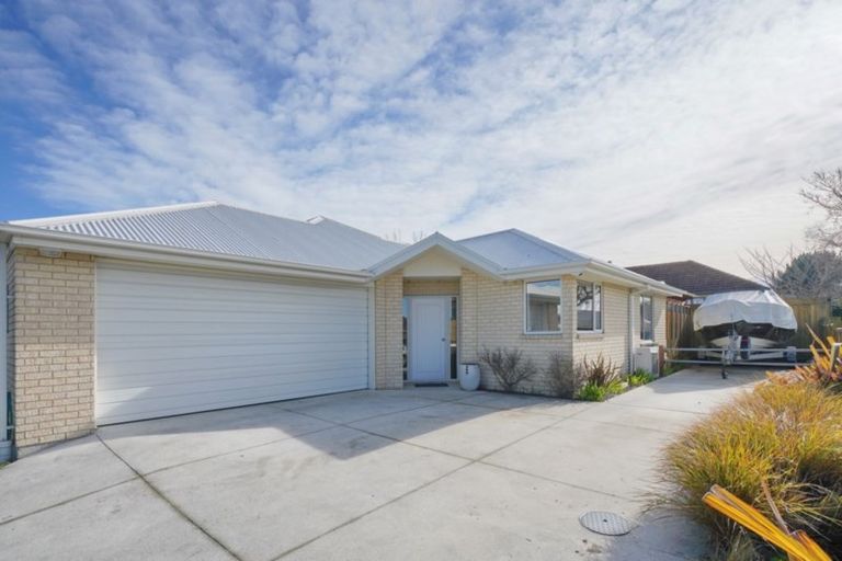 Photo of property in 1 Casa Blanca Lane, Burwood, Christchurch, 8083