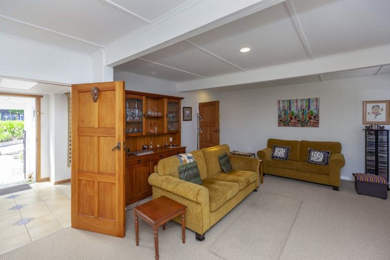 Photo of property in 131 Rosetta Road, Raumati South, Paraparaumu, 5032