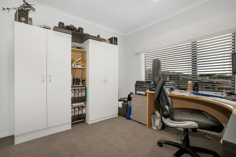 Photo of property in 22 Chaffinch Road, Hobsonville, Auckland, 0616