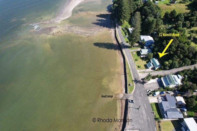 Photo of property in 32 Komiti Road, Tinopai, 0593