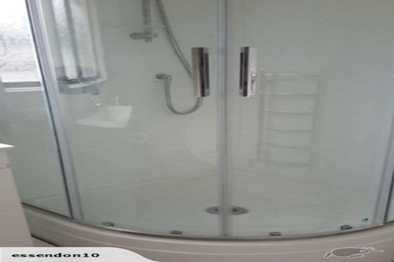 Photo of property in 118a Middleton Road, Churton Park, Wellington, 6037