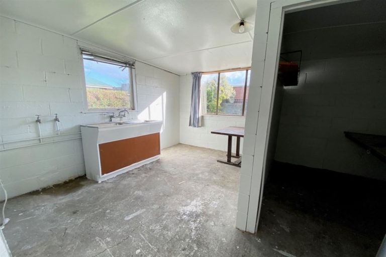 Photo of property in 16 Lanark Street, Balclutha, 9230