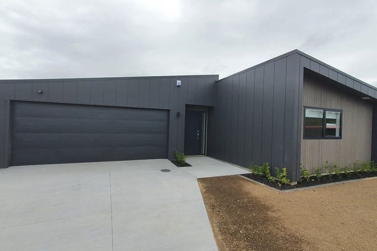 Photo of property in 215 Victoria Street West, Pukekohe, 2120