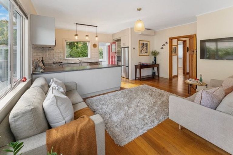 Photo of property in 17 Tasman Street, The Wood, Nelson, 7010