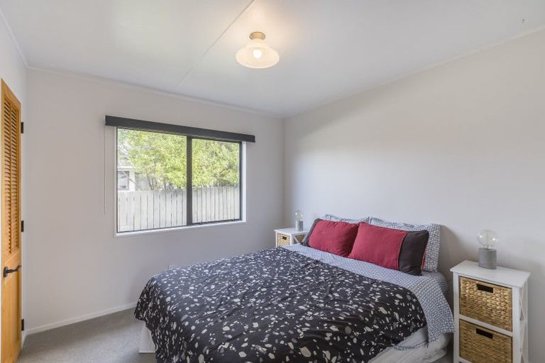 Photo of property in 19 Spackman Crescent, Paraparaumu, 5032