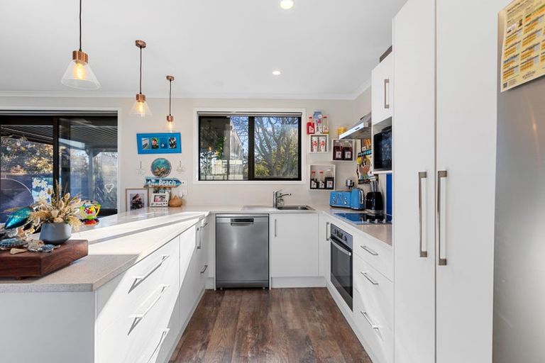 Photo of property in 5 Gaynor Way, Te Puke, 3119