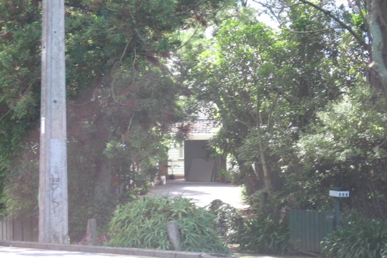 Photo of property in 256 Titirangi Road, Titirangi, Auckland, 0604