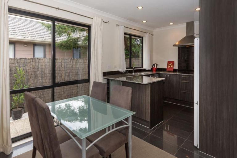 Photo of property in 9b Cosgrave Road, Papakura, 2110