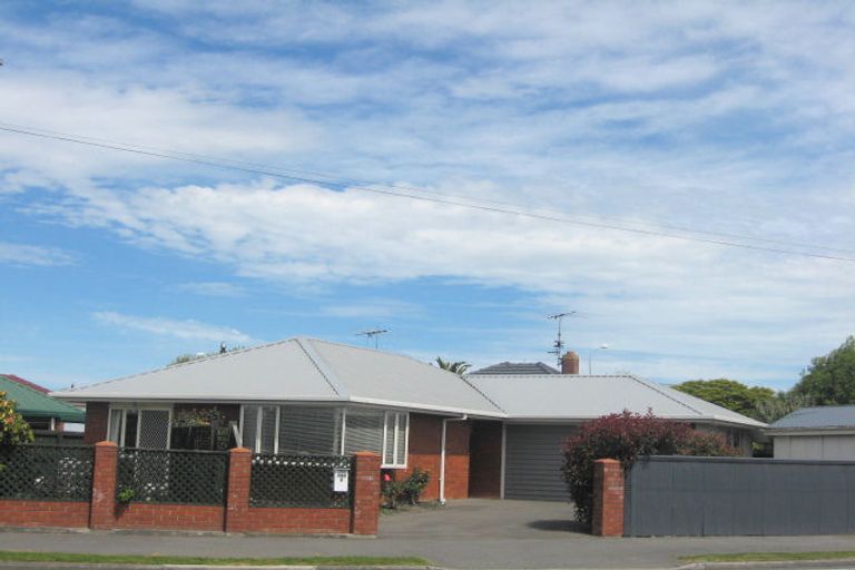Photo of property in 244a Grahams Road, Bishopdale, Christchurch, 8053