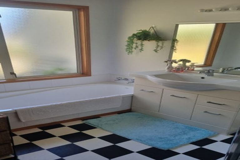 Photo of property in 19 Barnsley Close, Bethlehem, Tauranga, 3110