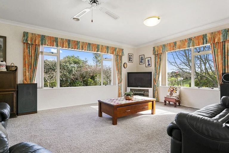 Photo of property in 10 Kittow Street, Tirau, 3410