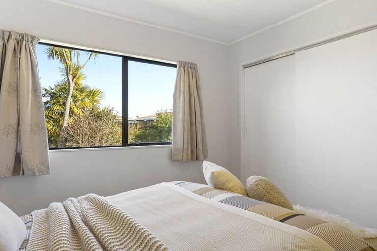Photo of property in 2/10 Koha Road, Taupo, 3330