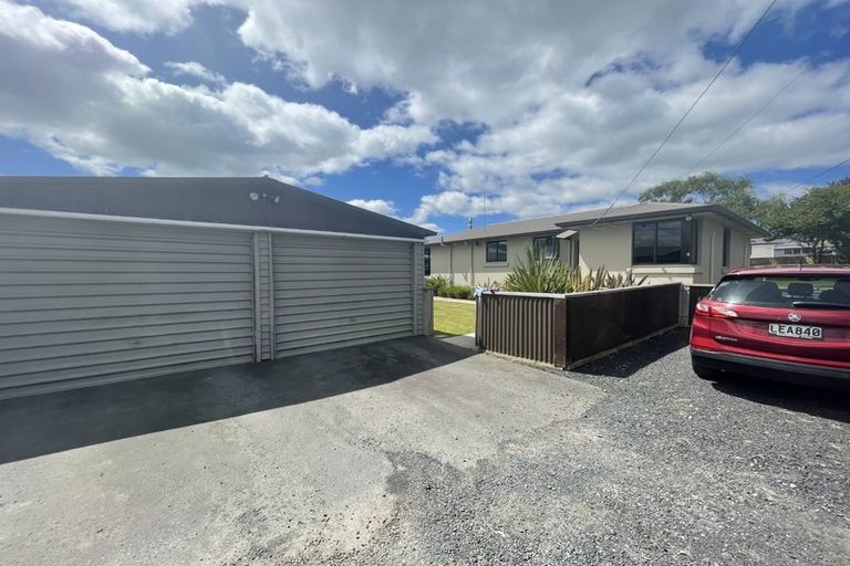 Photo of property in 5 Valiant Road, Waldronville, Dunedin, 9018