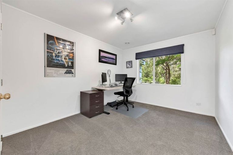 Photo of property in 38 Polo Prince Drive, Totara Park, Manurewa, 2576