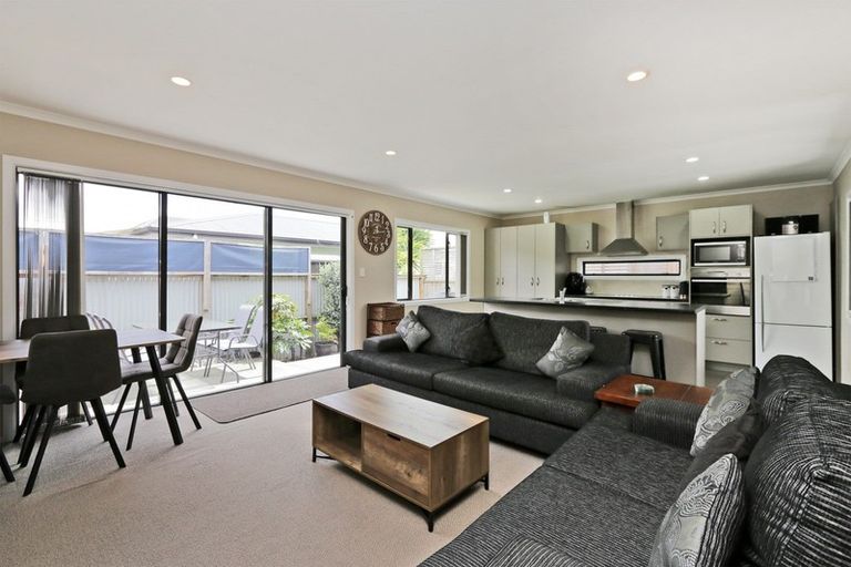 Photo of property in 21a Park Road, Greenmeadows, Napier, 4112