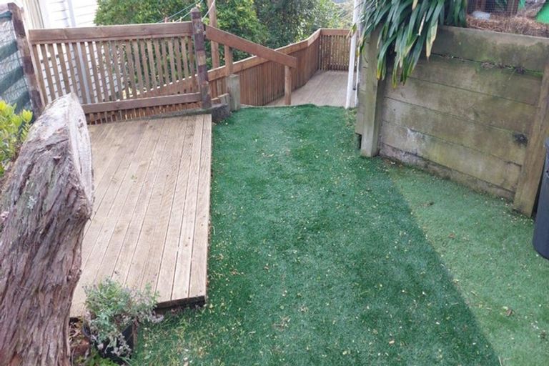 Photo of property in 4 Winnipeg Way, Kingston, Wellington, 6021