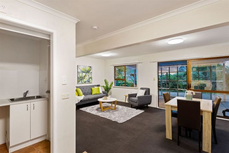 Photo of property in 2/113 Manuka Road, Bayview, Auckland, 0629
