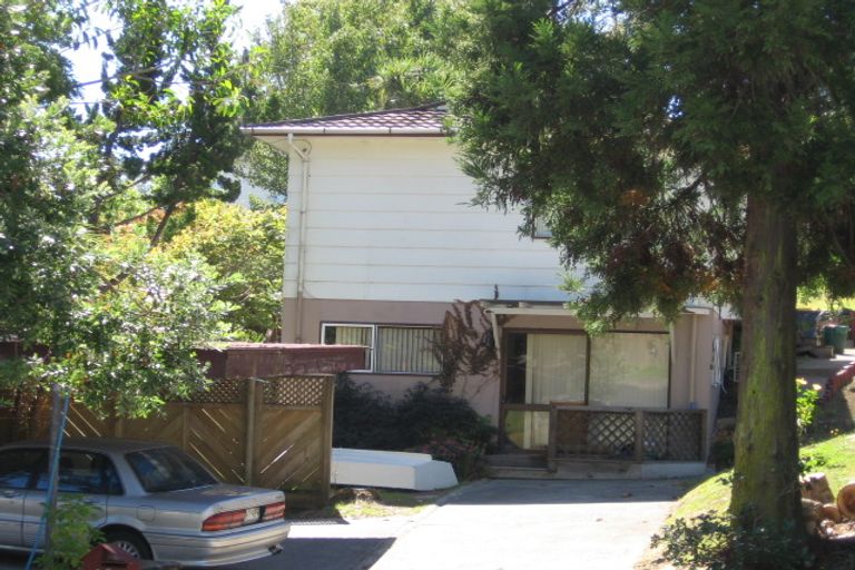 Photo of property in 11 Sispara Place, Beach Haven, Auckland, 0626