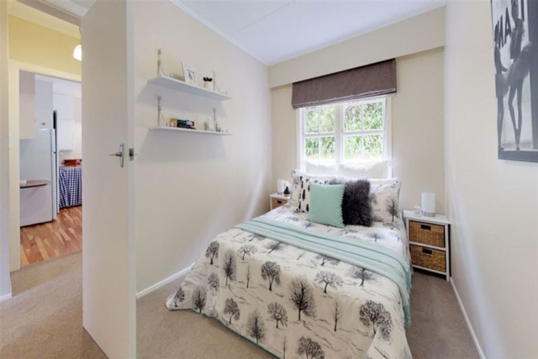 Photo of property in Regency Flats, 6/29-45 Miramar North Road, Miramar, Wellington, 6022