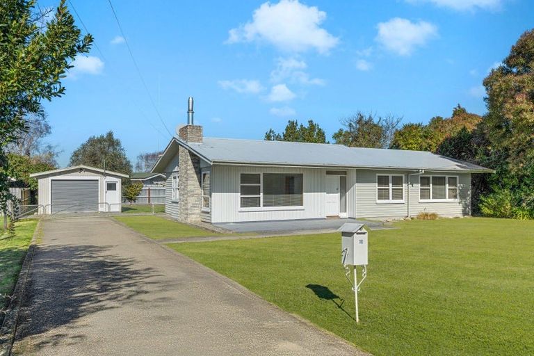 Photo of property in 37 East Street, Greytown, 5712