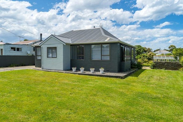 Photo of property in 3 Pearse Street, Brighton, Dunedin, 9035