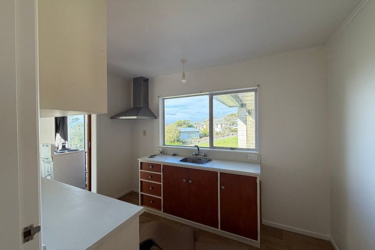 Photo of property in 5 Sita Way, Broadmeadows, Wellington, 6035