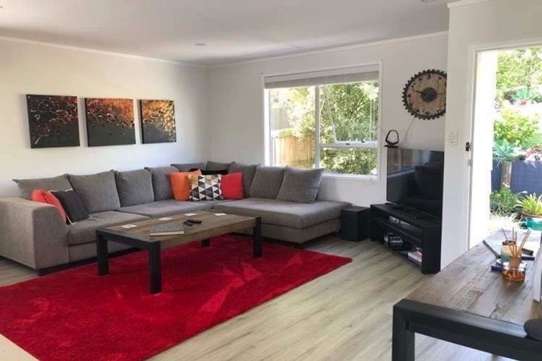 Photo of property in 67 Brunner Road, Glen Eden, Auckland, 0602