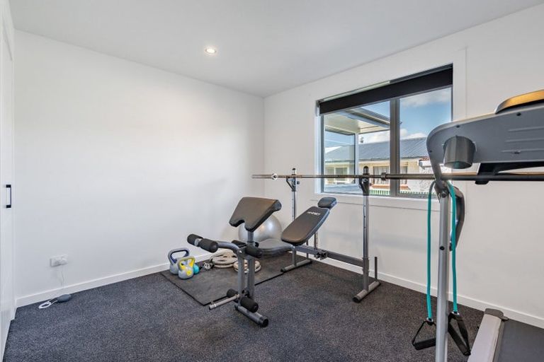 Photo of property in 86 Mcquarrie Street, Kingswell, Invercargill, 9812