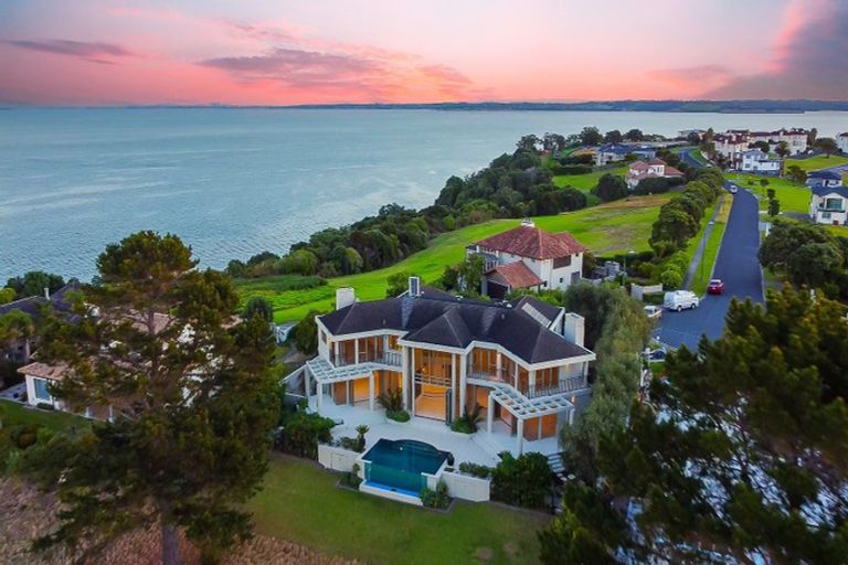 Photo of property in 364 Pinecrest Drive, Gulf Harbour, Whangaparaoa, 0930