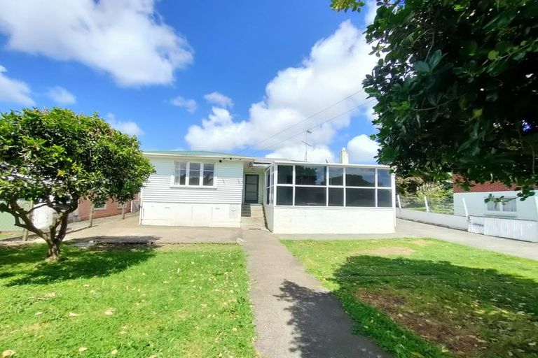 Photo of property in 13 Vazey Way, Hobsonville, Auckland, 0618