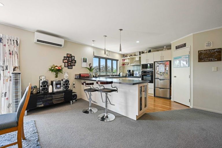 Photo of property in 31 Wiltshire Drive, Huntington, Hamilton, 3210