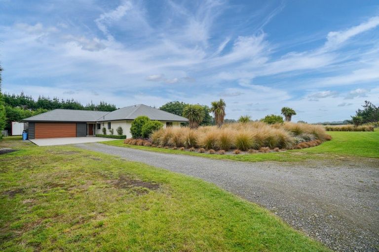 Photo of property in 98 Erskine Road, Otatara, Invercargill, 9879