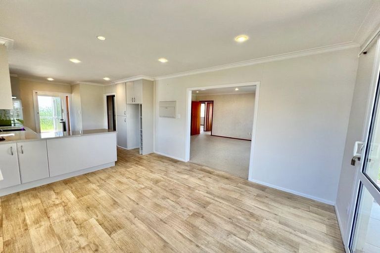 Photo of property in 7 Wiseley Road, Hobsonville, Auckland, 0618