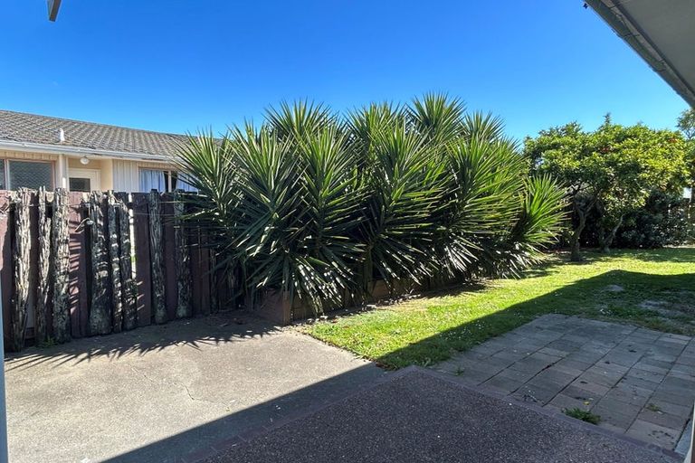 Photo of property in 3 Somerset Place, Taradale, Napier, 4112