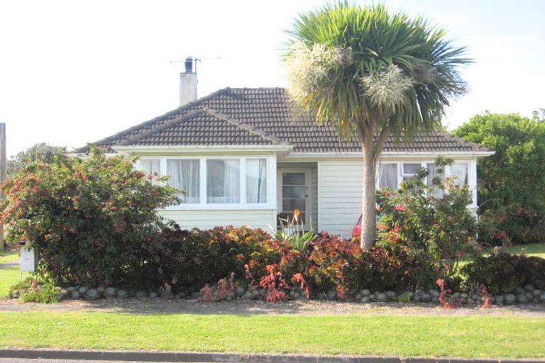 Photo of property in 12 Kowhai Street, Te Hapara, Gisborne, 4010