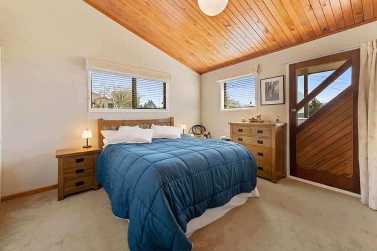 Photo of property in 66 Utuhina Road, Springfield, Rotorua, 3015