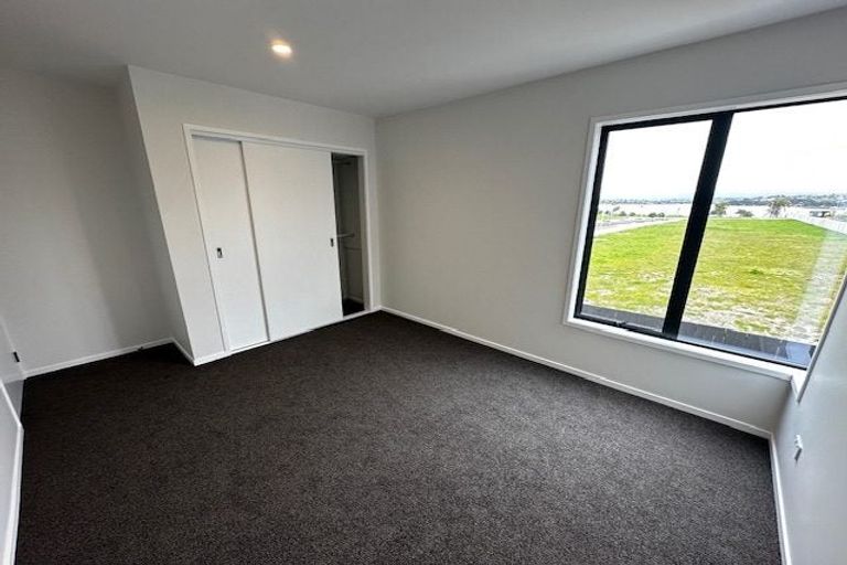Photo of property in 4 Huljich Way, Hobsonville, Auckland, 0616
