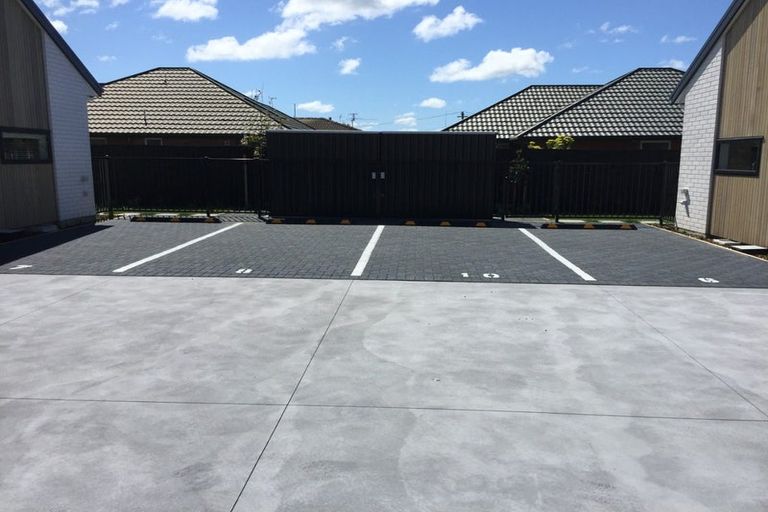 Photo of property in 7/59 Waimairi Road, Upper Riccarton, Christchurch, 8041