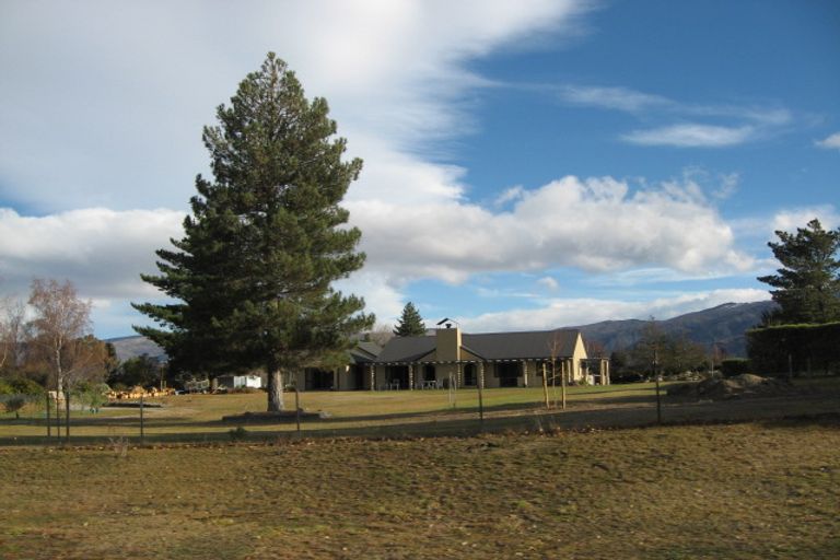 Photo of property in 13 Bell Avenue, Cromwell, 9310