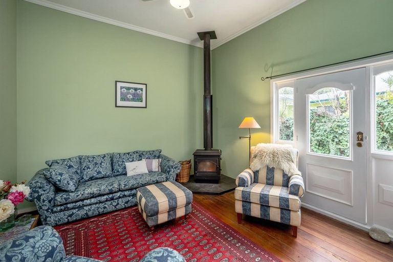 Photo of property in 43 Waite Street, Featherston, 5710