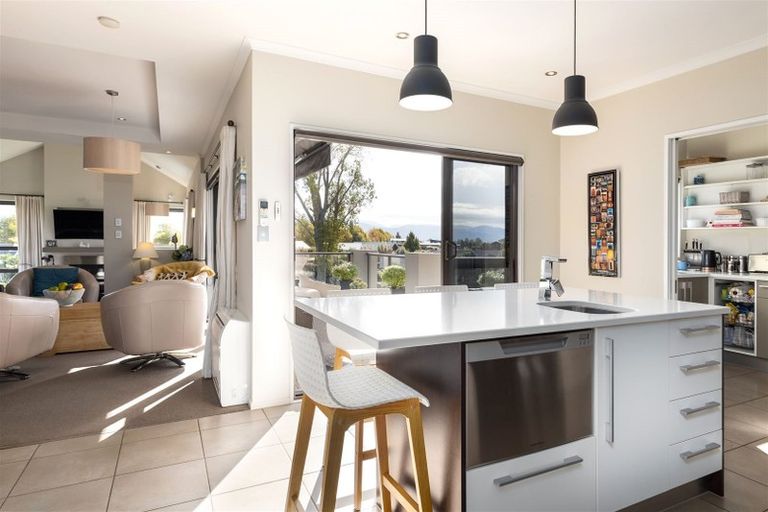 Photo of property in 15 Pine Hill Rise, Fairhall, Blenheim, 7272