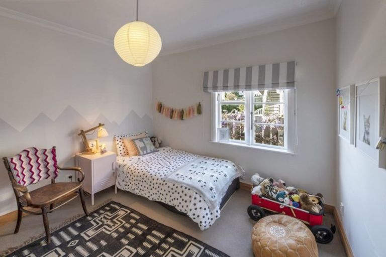 Photo of property in 90 Tiber Street, Island Bay, Wellington, 6023