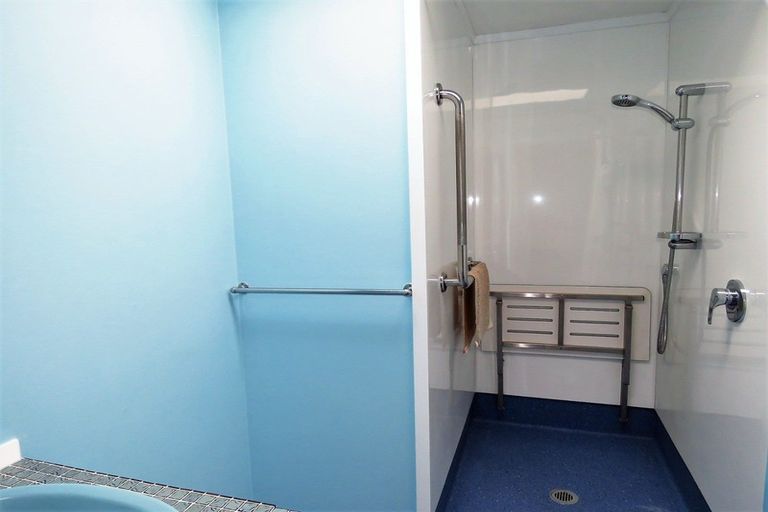 Photo of property in 23b Russell Street, Westport, 7825