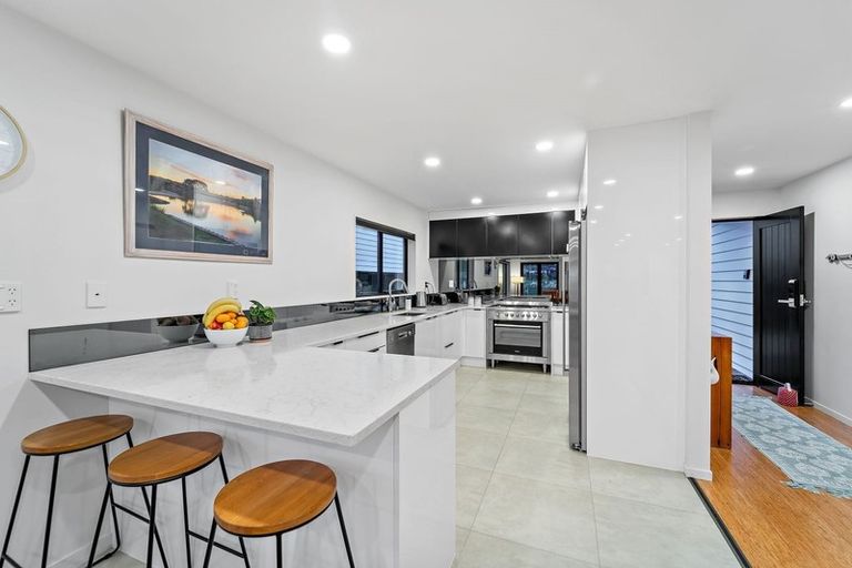 Photo of property in 94 Voyager Drive, Gulf Harbour, Whangaparaoa, 0930