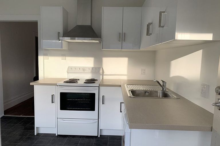 Photo of property in 11 Richmond Street, Petone, Lower Hutt, 5012