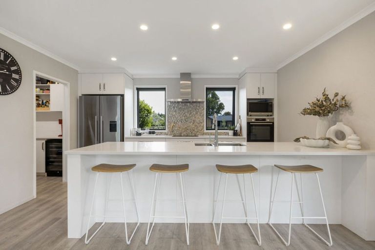 Photo of property in 5 South Oaks Close, Pukemoremore, Cambridge, 3493