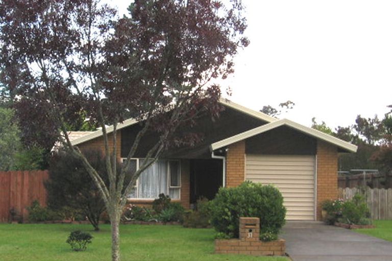 Photo of property in 31 Waimoko Glen, Swanson, Auckland, 0612