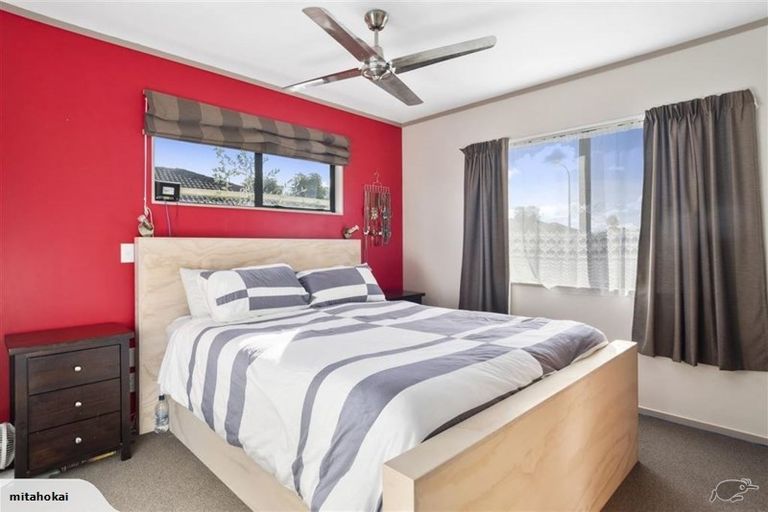 Photo of property in 21 Solomon Street, Brookfield, Tauranga, 3110